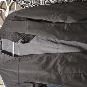 Shamu Jacket Like New Size Small Womens